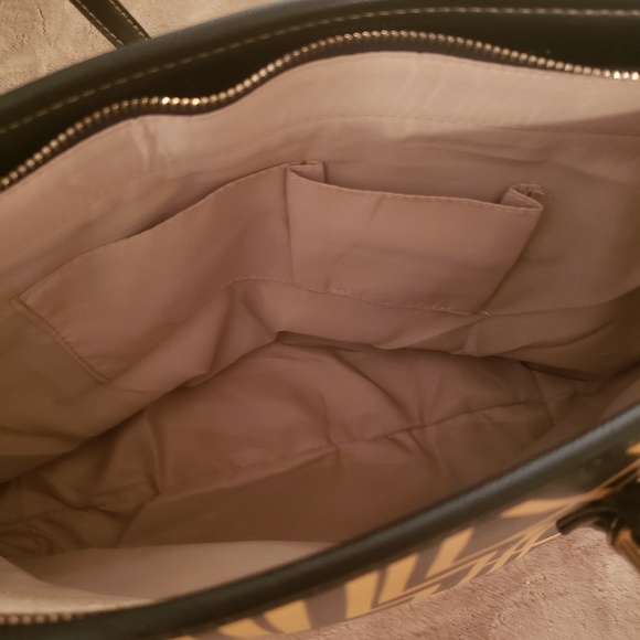 Art Deco Pattern Leather Zip Up Shoulder Purse - Picture 4 of 6